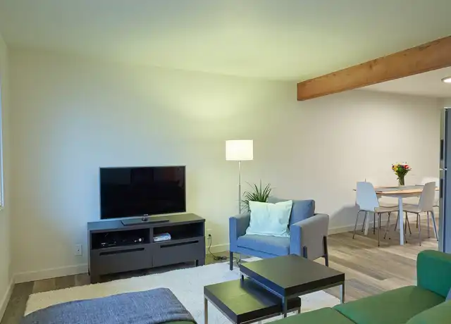 Property at 1848 M St Unit 1, Springfield, OR, 97477, 1 bed, 1 bath, [object Object]
