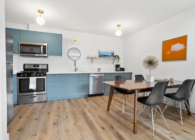 Property at 15432 Gault St Unit 112, Van Nuys, CA, 91406, 1 bed, 1 bath, [object Object]