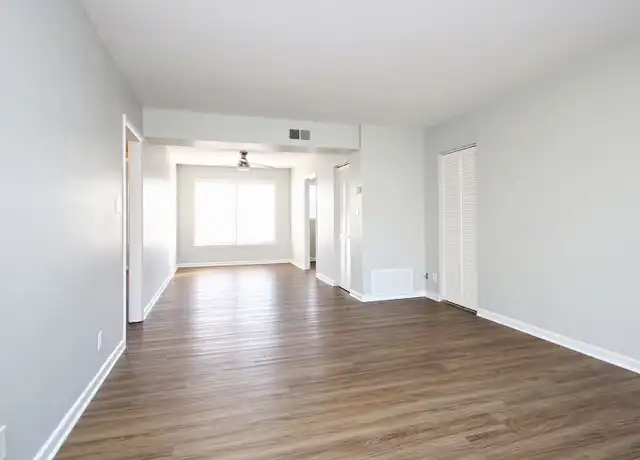 Property at 2527 Hydraulic Rd #48, Charlottesville, VA, 22901, 2 beds, 1 bath, [object Object]