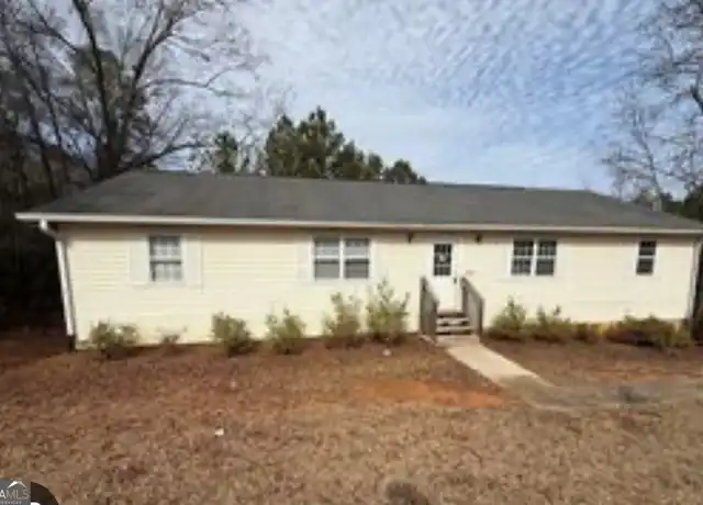 Property at 1900 Karen Cir Unit B, Milledgeville, GA, 31061, 2 beds, 1 bath, [object Object]