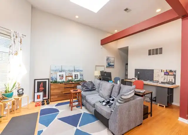 Property at 4145 N Sheridan Rd, Chicago, IL, 60613, 1 bed, 1 bath, [object Object]