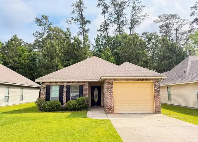 Property at 829 Fay St, Mandeville, LA, 70448, 3 beds, 2 baths, [object Object]