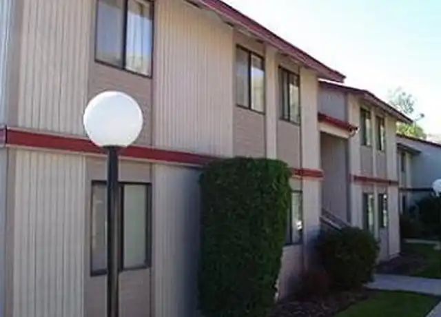 Property at 554 S 5th St Unit 103, Selah, WA, 98942, 1 bed, 1 bath, [object Object]