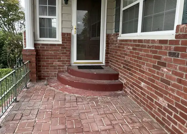 Property at 2834 Connecticut Ave, Joplin, MO, 64804, 3 beds, 1.5 baths, [object Object]