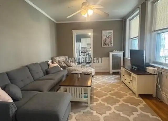 Property at 30 Chiswick Rd, Brighton, MA, 02135, 2 beds, 1 bath, [object Object]