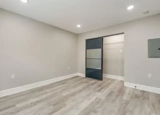 Property at 4915 Bryan St Unit 102, Dallas, TX, 75206, 1 bed, 1 bath, [object Object]