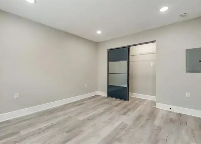 Property at 4915 Bryan St Unit 102, Dallas, TX, 75206, 1 bed, 1 bath, [object Object]