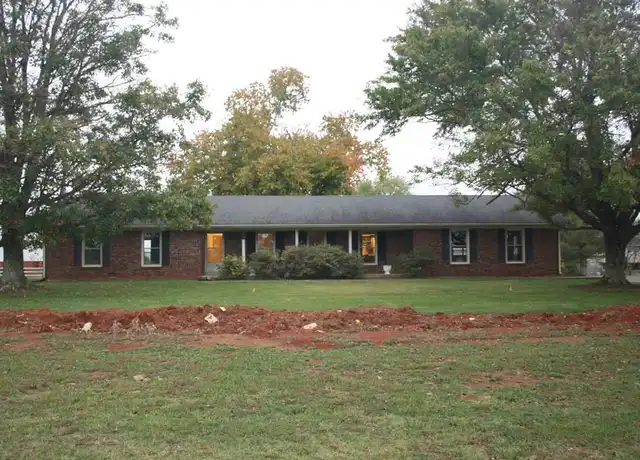 Property at 7848 Nashville Rd, Bowling Green, KY, 42101, 3 beds, 2 baths, [object Object]
