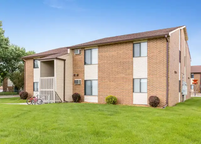 Property at 1127 S Linn St Unit 10, Boone, IA, 50036, 2 beds, 1 bath, [object Object]