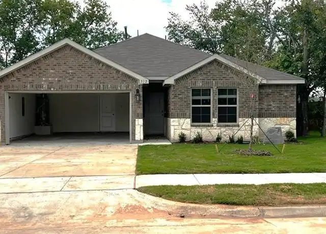 Property at 312 Goliad St, Sherman, TX, 75090, 3 beds, 2 baths, [object Object]