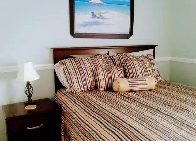 Property at 742 Arthurs Ct, Tarpon Springs, FL, 34689, 3 beds, 2 baths, [object Object]