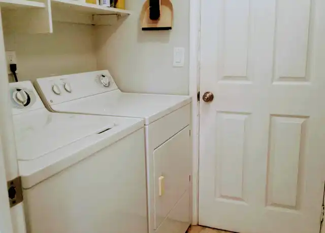 Property at 742 Arthurs Ct, Tarpon Springs, FL, 34689, 3 beds, 2 baths, [object Object]