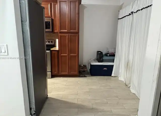 Property at 8045 SW 21st Ct, Davie, FL, 33324, 2 beds, 2 baths, [object Object]