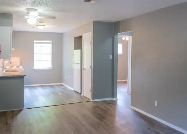Property at 16957 Rabon Chapel Rd Unit 16, Montgomery, TX, 77316, 2 beds, 1 bath, [object Object]