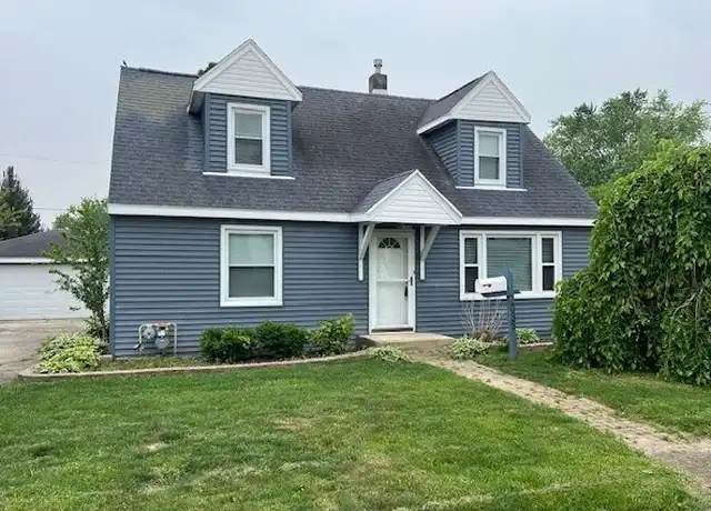 Property at 7035 W 115th St, Worth, IL, 60482, 4 beds, 2 baths, [object Object]