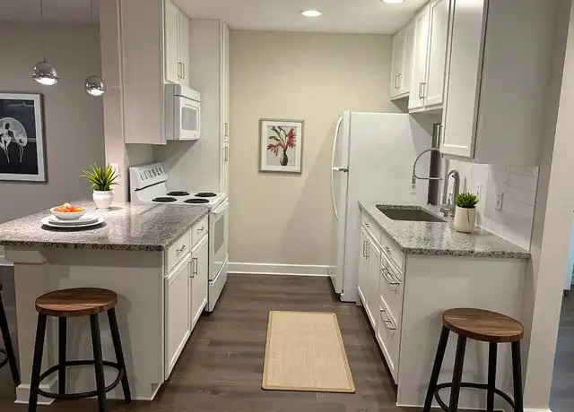 Property at Midtown Apartments - 1810 E Colorado St, Victoria, TX, 77901, 1-3 bed, 1-2 bath, [object Object]