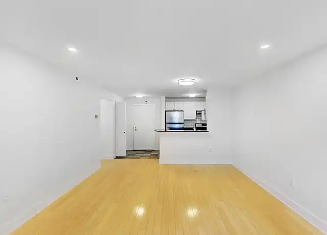 Property at 42 8th St, Charlestown, MA, 02129, 1 bed, 1 bath, [object Object]