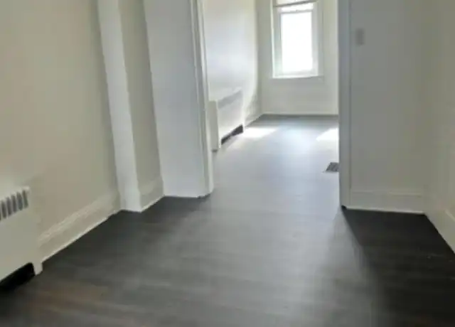 Property at 611 W King St, York, PA, 17401, 3 beds, 2 baths, [object Object]