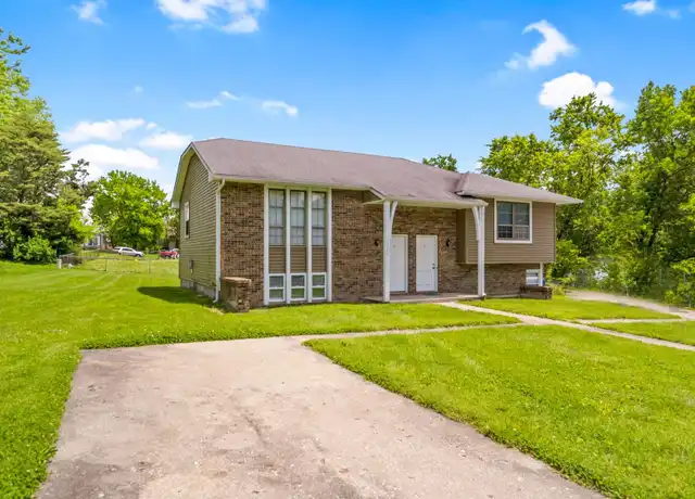 Property at 1304 Essex Ct Unit B, Columbia, MO, 65203, 3 beds, 1.5 baths, [object Object]