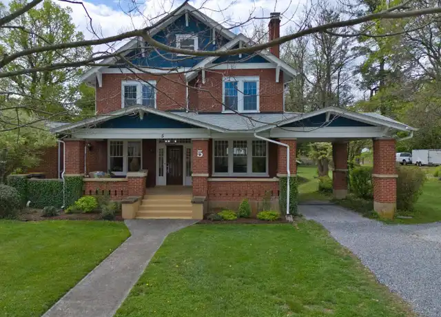 Property at 5 Park St, Christiansburg, VA, 24073, 4 beds, 2 baths, [object Object]