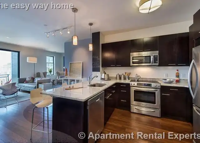 Property at 39 Maxwells Grn, Somerville, MA, 02145, 2 beds, 2 baths, [object Object]