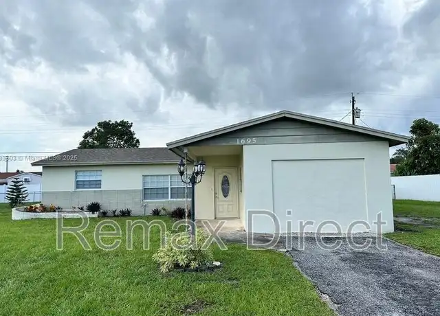 Property at 1695 Julie Tonia Dr Unit 1695, West Palm Beach, FL, 33415, 4 beds, 2 baths, [object Object]