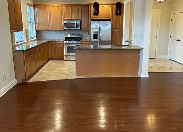 Property at 86 Madison St #102, Park Ridge, NJ, 07656, 2 beds, 2 baths, [object Object]