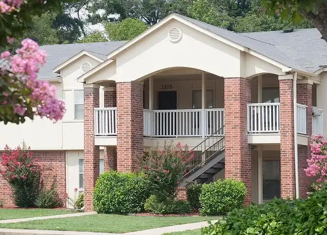Property at Dogwood Lakes - 1907 Arkansas 5, Benton, AR, 72019, 1-2 bed, 1-2 bath, [object Object]