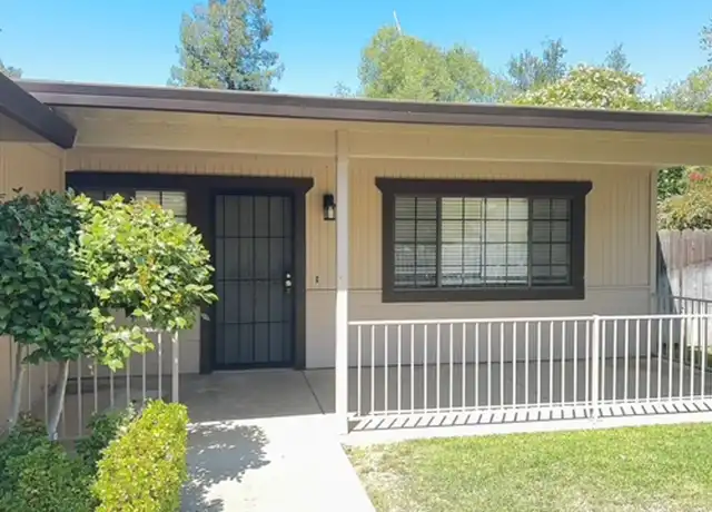 Property at 958 Bahama Ct, Redding, CA, 96003, 3 beds, 2 baths, [object Object]