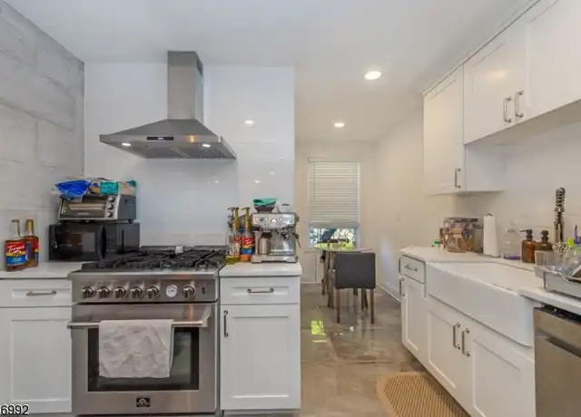 Property at 376 Claremont Ave #5, Montclair, NJ, 07042, 1 bed, 1 bath, [object Object]