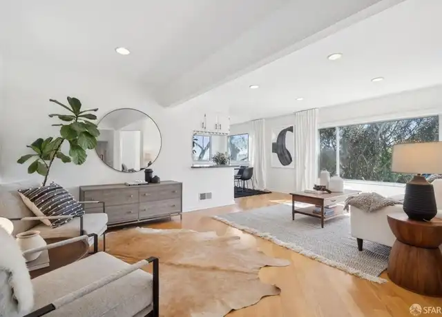 Property at 405 Holladay Ave, San Francisco, CA, 94110, 2 beds, 2 baths, [object Object]