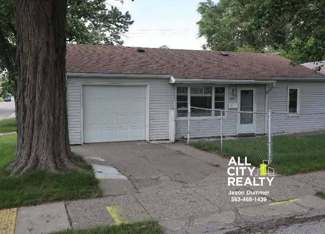 Property at 1904 Central Ave, Bettendorf, IA, 52722, 2 beds, 1 bath, [object Object]