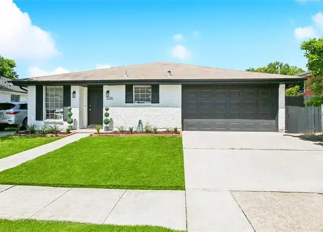 Property at 2218 Neyrey Dr, Metairie, LA, 70001, 2 beds, 2 baths, [object Object]