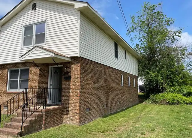 Property at 212 Union St, Hampton, VA, 23669, 4 beds, 2.5 baths, [object Object]
