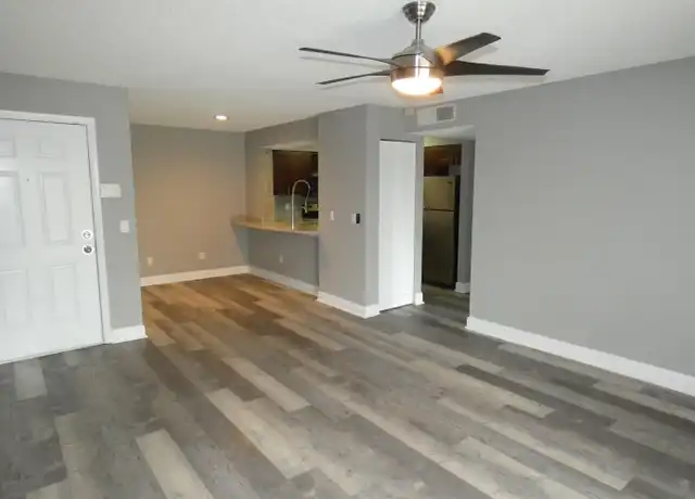 Property at 2280 E Preserve Way #207, Miramar, FL, 33025, 2 beds, 1 bath, [object Object]