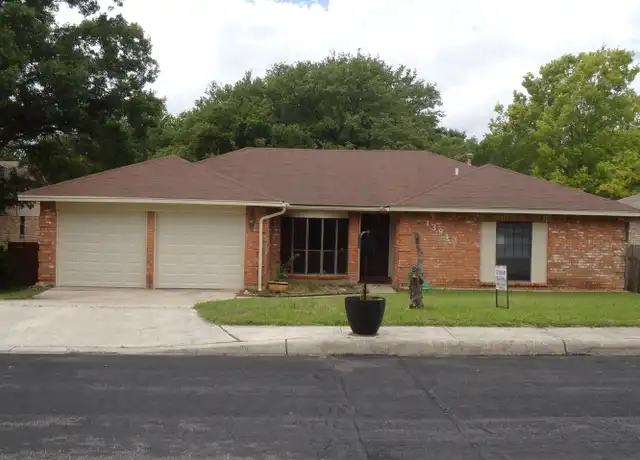 Property at 13943 Chisom Creek St, San Antonio, TX, 78249, 4 beds, 2 baths, [object Object]