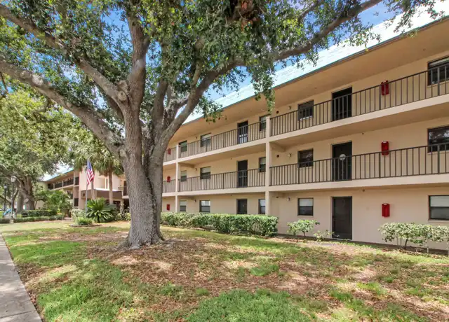 Property at 104 Capri Isles Blvd #107, Venice, FL, 34292, 1 bed, 1 bath, [object Object]