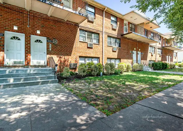 Property at 15321 78th St Apt E, Howard Beach, NY, 11414, 1 bed, 1 bath, [object Object]