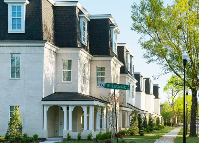 Property at 1302 Scott St Unit 201B, Little Rock, AR, 72202, 1 bed, 1 bath, [object Object]