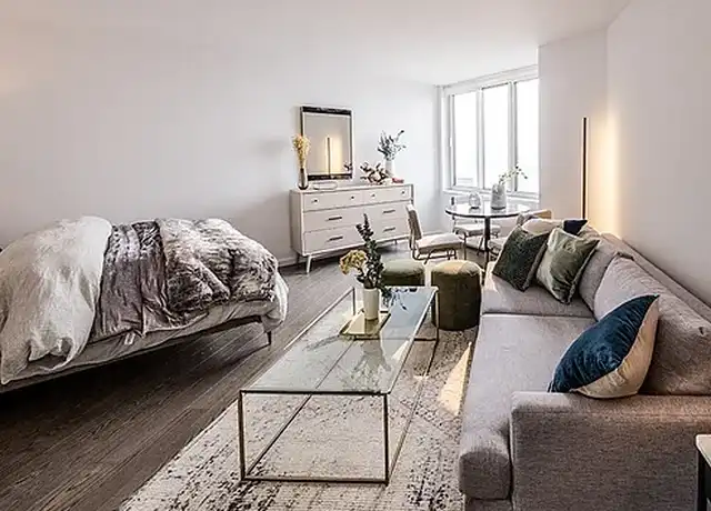 Property at 650 W 42nd St Unit 2201, New York, NY, 10036, 0 beds, 1 bath, [object Object]