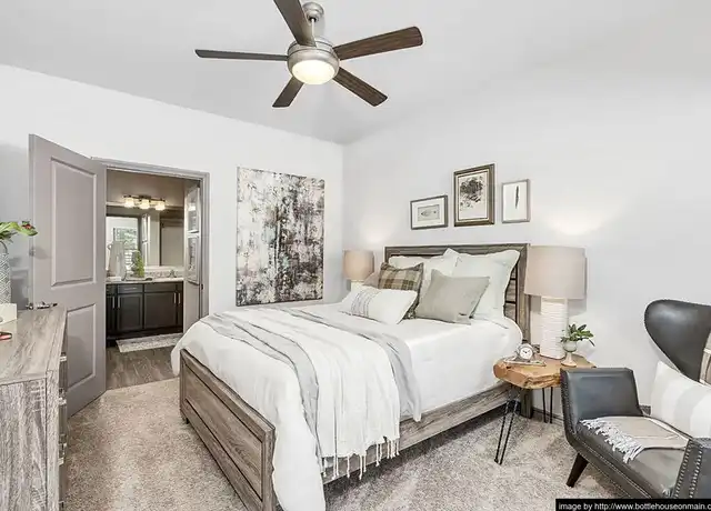 Property at 650 S Main St, Fort Worth, TX, 76104, 1 bed, 1 bath, [object Object]