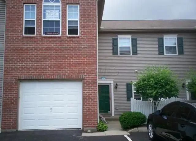 Property at 674 Spring Valley Dr, Lewis Center, OH, 43035, 3 beds, 2.5 baths, [object Object]