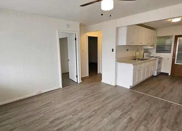 Property at 50B Maile St Unit B3, Hilo, HI, 96720, 2 beds, 1 bath, [object Object]