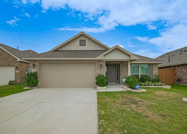 Property at 2712 Golden Palms Ln, La Marque, TX, 77568, 4 beds, 2 baths, [object Object]
