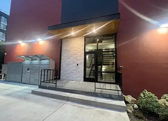 Property at Maverick Apartments - 4131 Brooklyn Ave NE, Seattle, WA, 98105, 0-2 beds, 1 bath, [object Object]