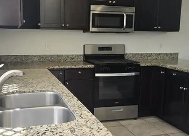 Property at 4514 W 11th Pl, Los Angeles, CA, 90019, 2 beds, 2 baths, [object Object]