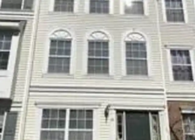 Property at 43 Giera Ct, Parlin, NJ, 08859, 2 beds, 1.5 baths, [object Object]