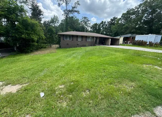 Property at 2408 S Groveland Cir, Macon, GA, 31206, 3 beds, 1 bath, [object Object]