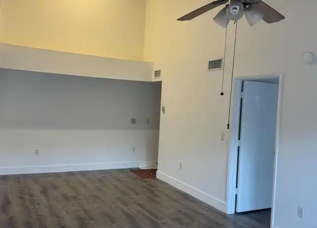 Property at 7832 Sonoma Springs Cir #207, Lake Worth, FL, 33463, 3 beds, 2 baths, [object Object]