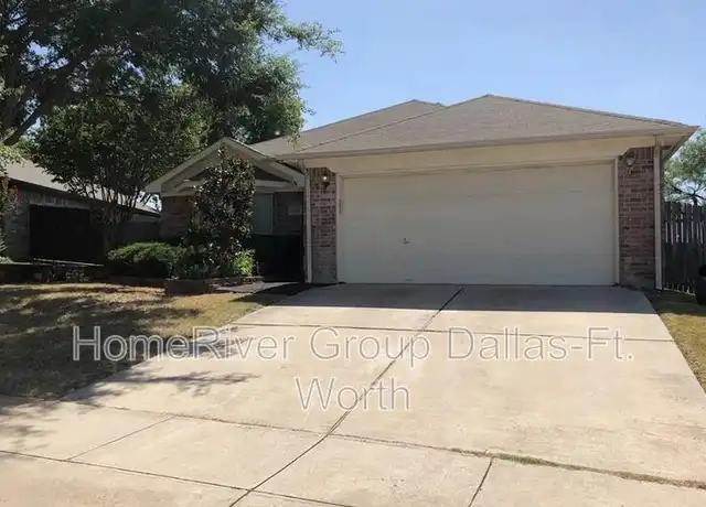 Property at 6108 Twin Maple Dr, Arlington, TX, 76018, 3 beds, 2 baths, [object Object]